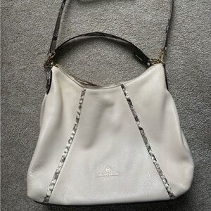 Michael Kors Lagre Convertible Shoulder Bag